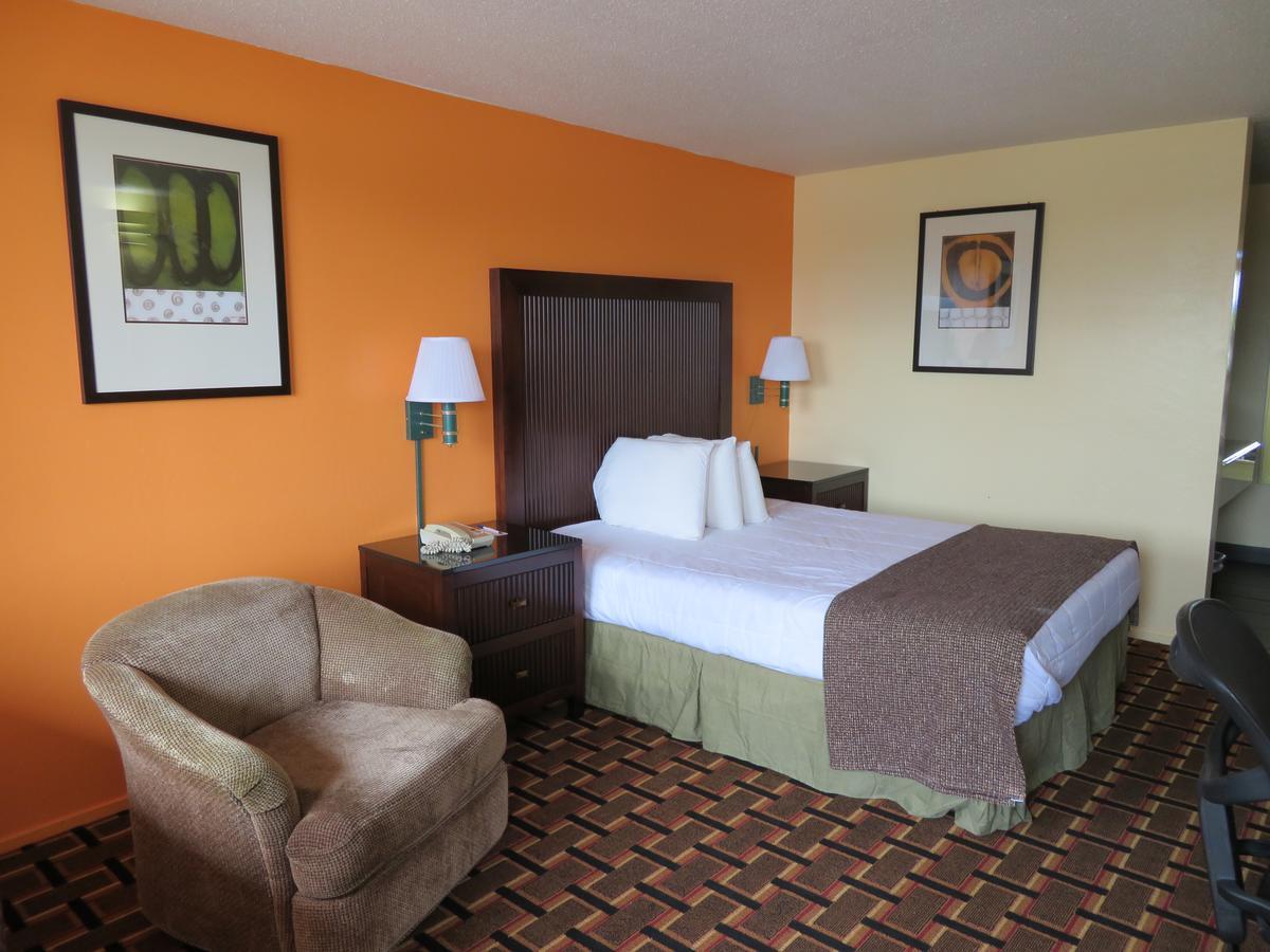 Royal Crest Motel Medford Buitenkant foto